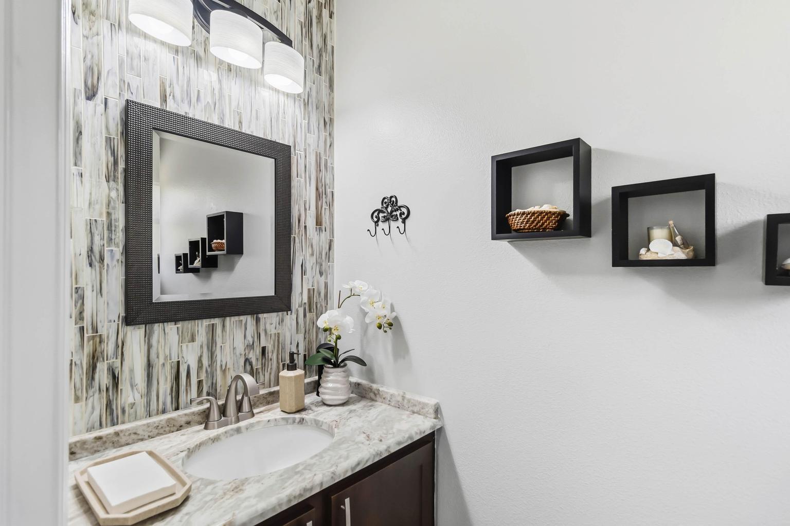 1120 N Fairway Dr — photo 16